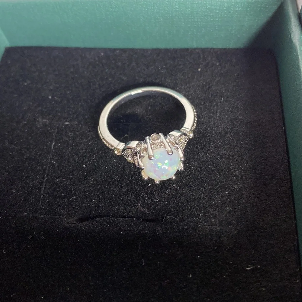 🌹 Silver Opalescent Pearl Stone Ring 🌹 8 NWT - Picture 11 of 14